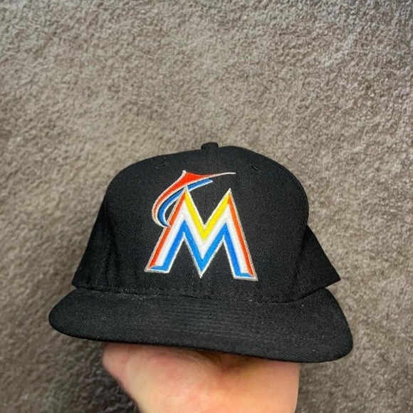 Other - New Era Miami Marlins black baseball cap with 'M' logo 7 1/2
